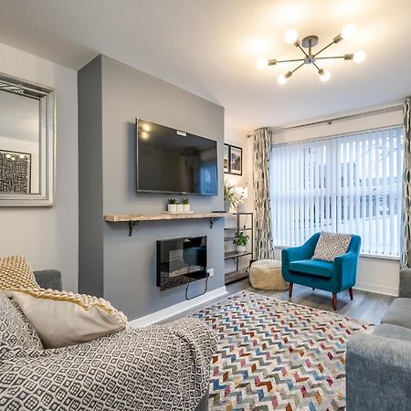 Staybynumbers - Belfast City Centre & Parking Bagian luar foto